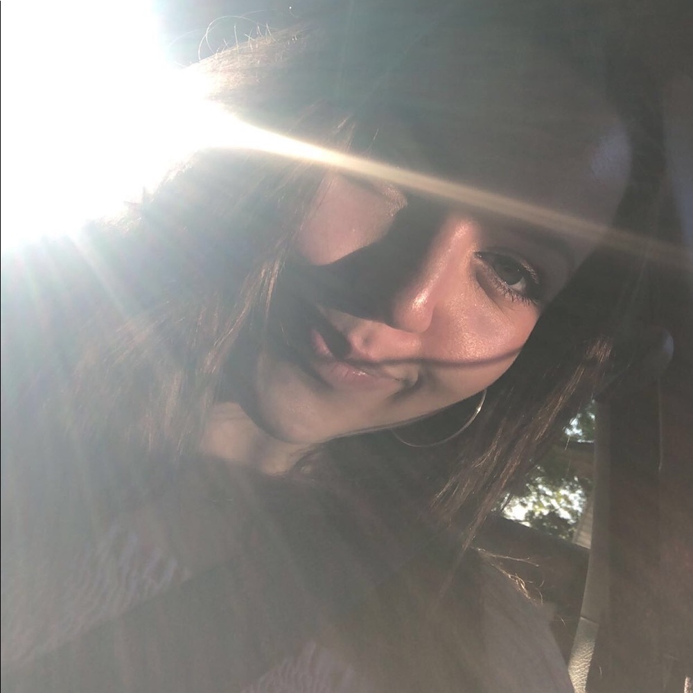 Meet your Posher, Rachel
